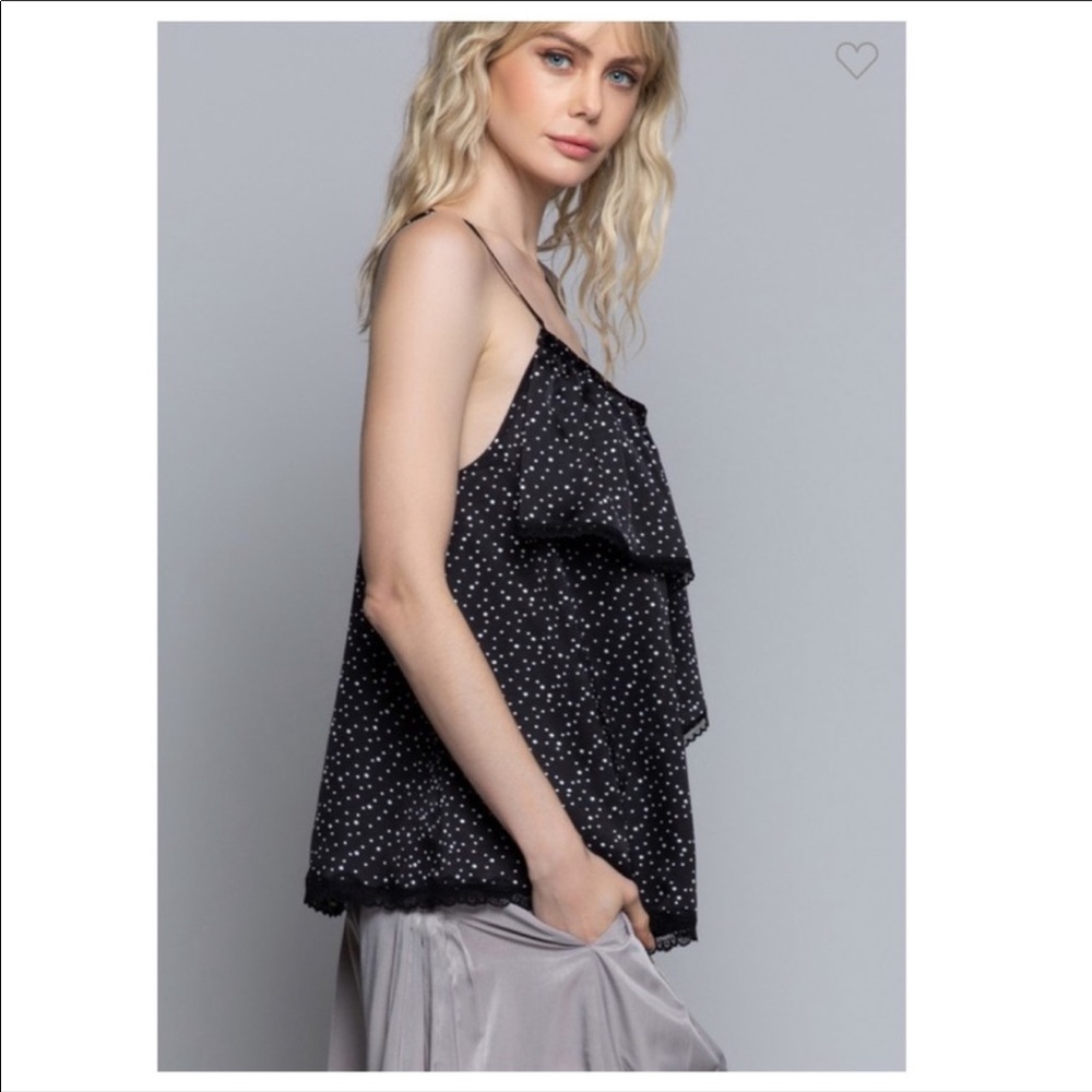 POL🌟camisole top w/front detail in black & white - Picture 9 of 10